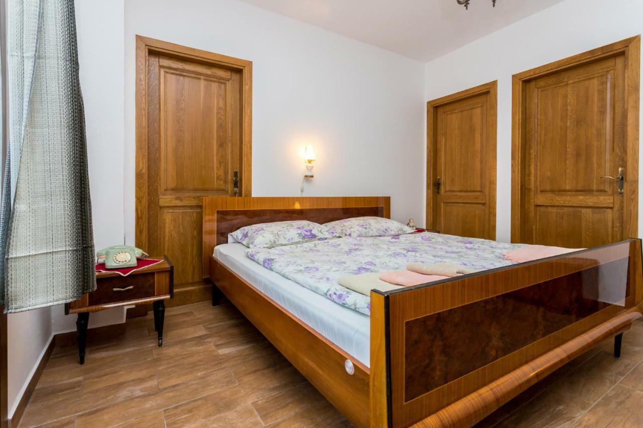Country Villa St Anton 马林斯卡 外观 照片